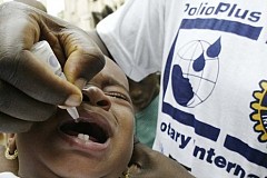 Les JNV Polio 2014 endeuillées à Gagnoa : Un agent vaccinateur tué par une femme qui refusait de faire vacciner son enfant Les JNV Polio 2014 endeuillées à Gagnoa : Un agent vaccinateur tué par une femme qui refusait de faire vacciner son enfant